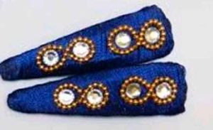 Silk Thread Hand Made Hair Tic Tac Clip