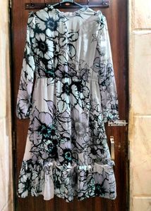 Floral Black 🖤✨Dress With Blue 💙 And Grey Colour Mixed.✨🪩🖤