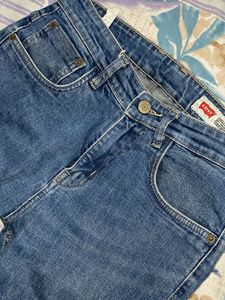 Levi&#39;s Blue Denim Jeans