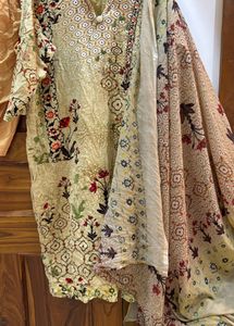 3xl Pakistani Lawn Set With Lengthy Shawl