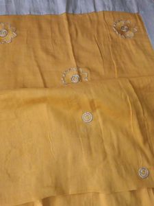 I was selling a saree
