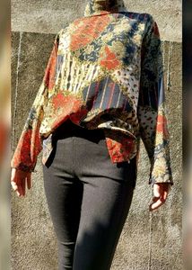 Waverly Indonesian Shirt.Size:M