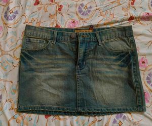 washed/faded Denim Mini Skirt