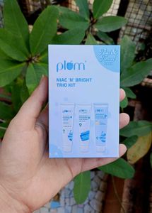 Plum Niacinamide Trio Kit