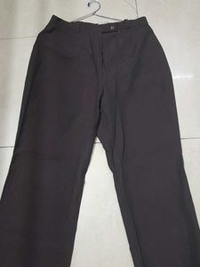 Burgandy Highwaisted Leg Trousers
