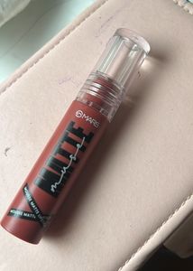 Mars Mousse Matte Lipstick In Shade 07, Celebrity