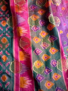 Vintage Woven Ikat Pochampalli Pure Silk Saree