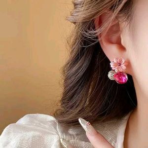 Anti Tarnish Earing
