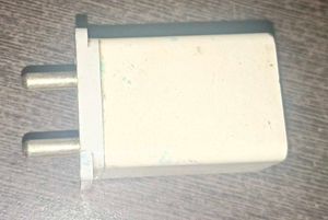 White USB Mobile Charger Realme