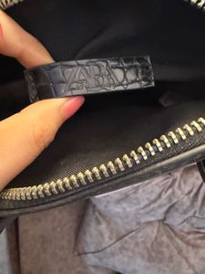 Chic Black Faux Croc Handbag