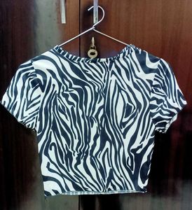 ZEBRA PRINT CROP TOP🦓