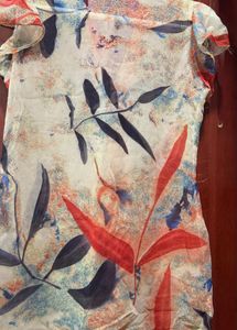 Floral Print Top with Tie Neck