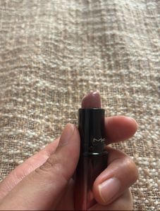 MAC Lipstick (404 Tres Blase)