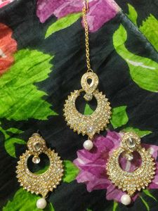 Earings And Teeka.