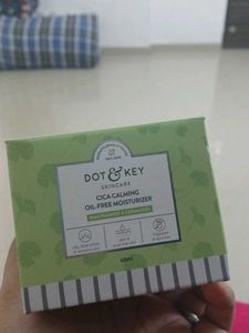 Fully Sealer Dot & Key Moisturizer