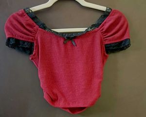 Ribbed Lace Trim Top
