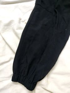 Cargo Joggers 🖤