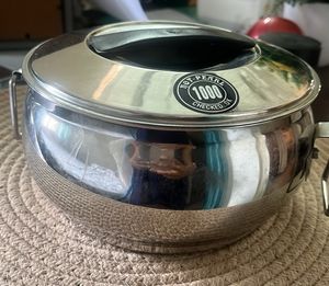 Insulated Hot Pot