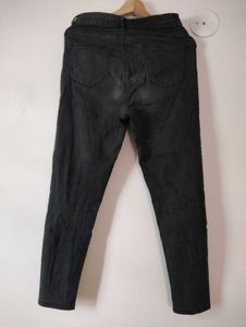 Ginger Ankle Length Black Jeans For Women, 30