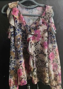 Zara Cold Shoulder Floral Top