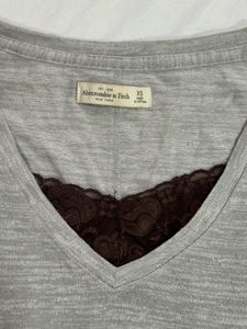 Ambercrombie &amp; Fitch V Neck Pullover