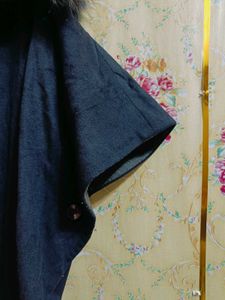 🇳🇿💫🎀Stylish Blue Fur-Trim Cape