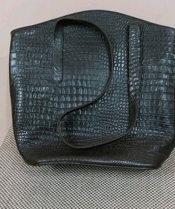 Elle Handbag