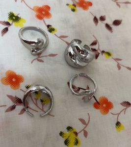 Silver Plated Set of 4 Stackable Finger Rings🫶🏻