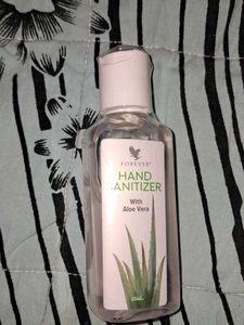Aloe Vera Sanitizer New Packed With Tag