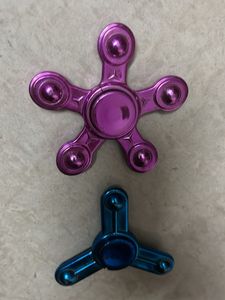 Fidget spinner
