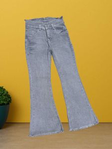 🥰L@30 Size-28 Grey Flared Jeans