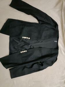 Black Jacket With Buttons And Full Sleeves...😍✨
