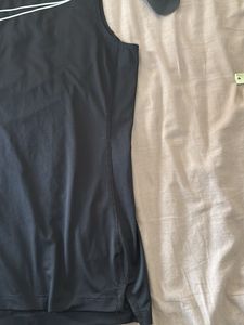 Rarely Used Men Light Weight Tank Top (Nike