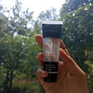 MAC Face Primer