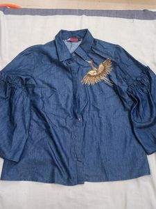 SF blue denim shirt with bell sleeves XL