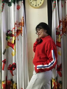 H&amp;M Divided Red Knitted  Pullover Fits L-XL