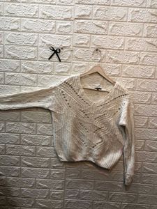 Stylish Knit V-Neck Sweater🕸️🕷️