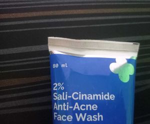 Anti-Acne Face Wash