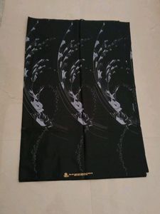 Fixed price never worn before  black Printed Saree