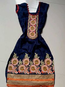 Elegant Embroidered Kurta