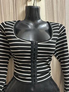 Striped Long Sleeve Crop Top