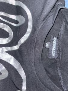 Kassually Black 'Love' Graphic Tee