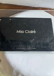 Miss Claire Eyeshadow Palette