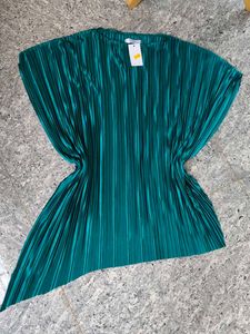 Brand New Emerald Green Pleated Co Ord  Set