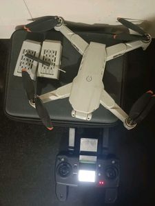 Lyzrc L900 Pro Drone
