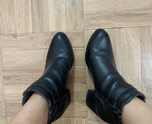 🖤Black Ankle Boots🖤