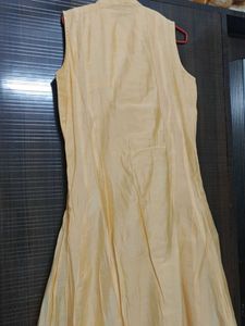Elegant Embroidered Kurta