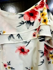 Floral Cold Shoulder Top