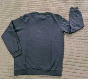 Black Sweater 9-10y