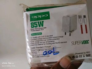 Oppo SuperVOOC 85W Charger